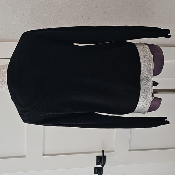 Vintage Sweewe Paris Black Women's Cardigan Sweater 
Small - Picture 2 of 2